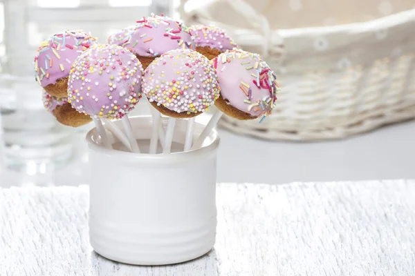 Pink cake pops — Stock Photo, Image