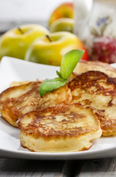 Apple fritters — Stock Photo, Image