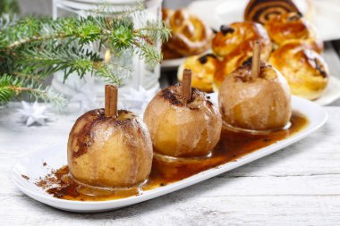 karamelli elma, Noel arifesi