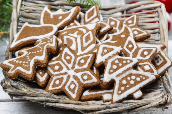 Christmas cookies on wooden tray. Selective focus — Stock Photo, Image