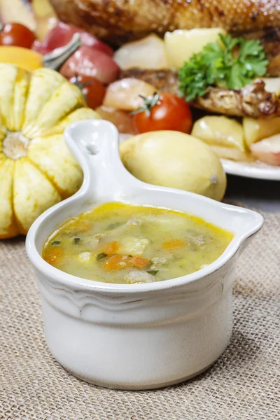 Chicken soup with noodle and vegetables — Stock Photo, Image