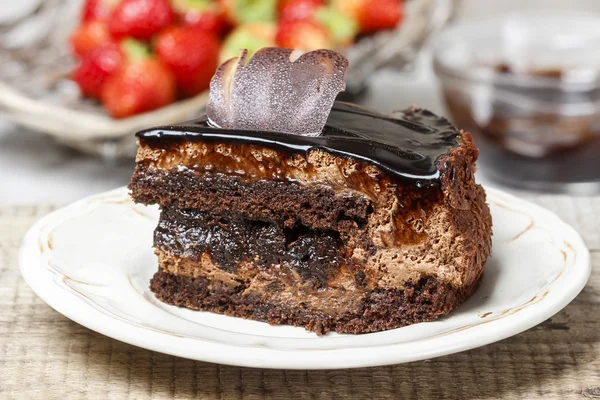 Piece of chocolate cake — Stock Photo, Image