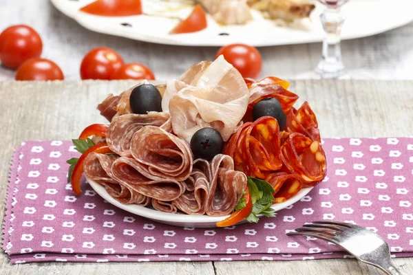 Delicious sliced ham. Party platter of assorted cured meats — Stock Photo, Image