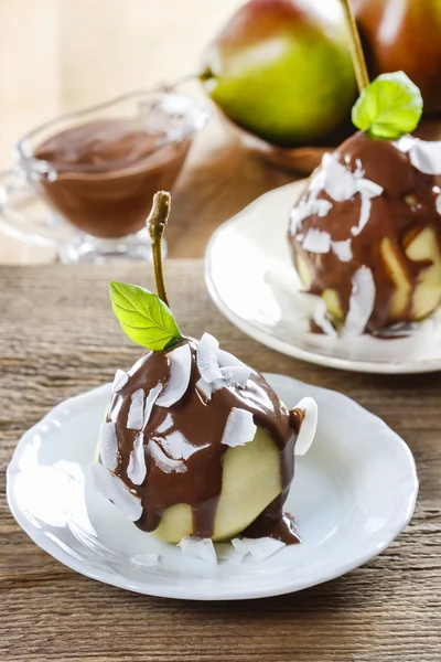 Pere con salsa al cioccolato — Foto Stock