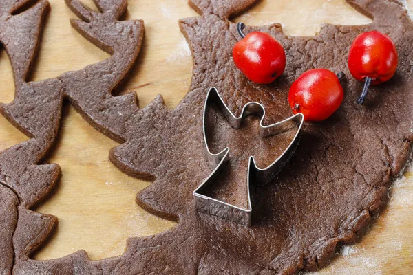 Preparing gingerbread cookies for christmas. Steps of making — Stock Photo, Image