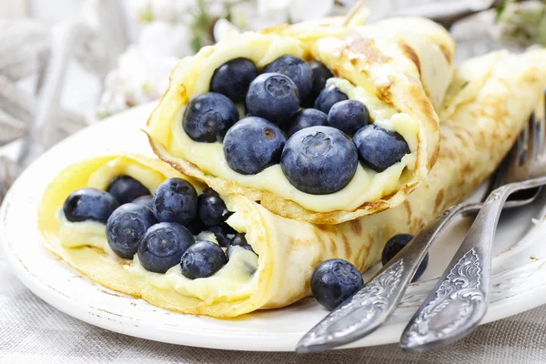 Crepes con mirtilli — Foto Stock