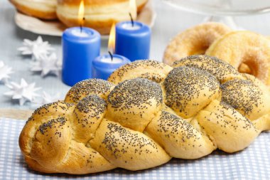 Şenlikli ekmek