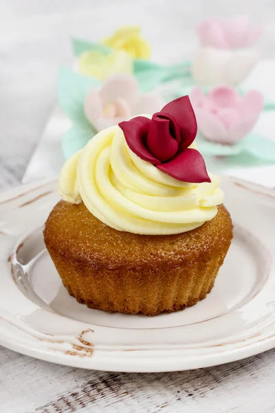 Bella rosa cupcake — Foto Stock