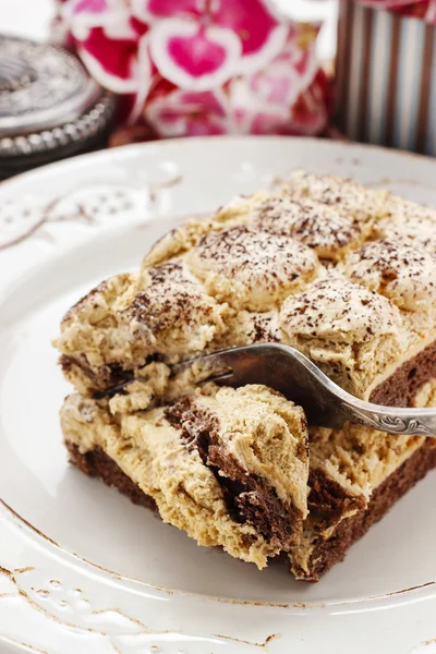 Italian cuisine: tiramisu cake — Stock Photo, Image