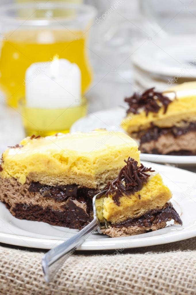 Vanilla and chocolate layer cake.