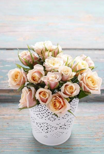 Bouquet of pink pastel roses — Stock Photo, Image