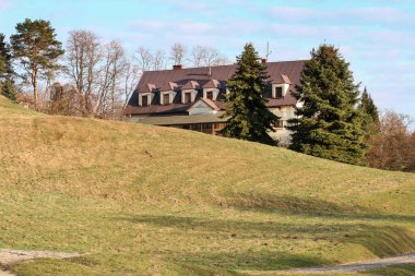 Tropie, Polonya 'da bir kilise ve inziva yeri.