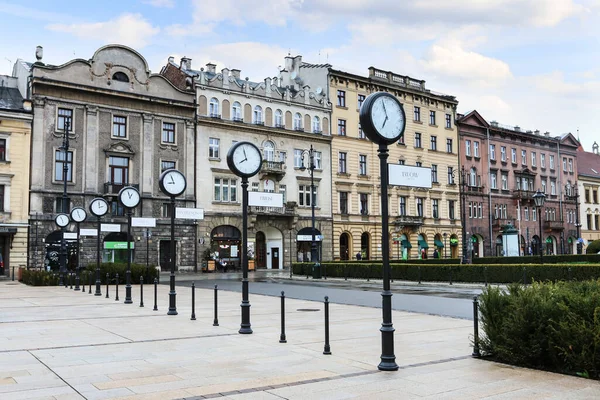Street Clocks Show Time Different Time Zones Krakow Poland — Stockfoto
