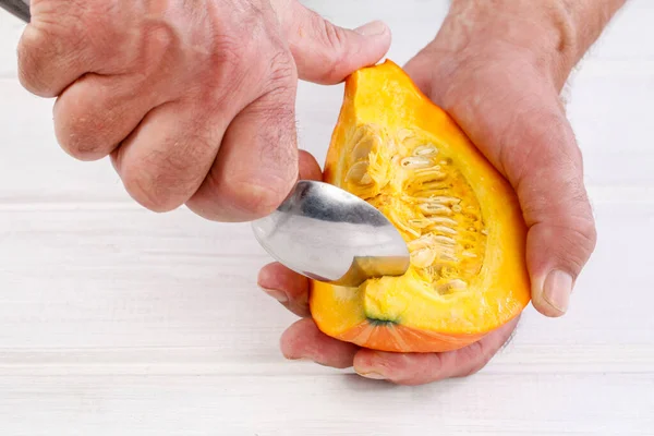 Cook Shows How Remove Pumpkin Seeds Spoon Healthy Food — Stock Photo, Image