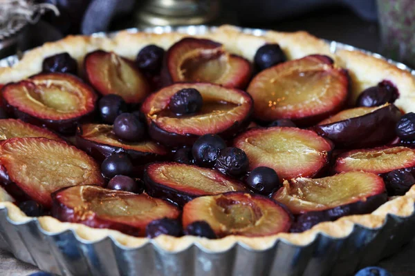 Tarte Aux Prunes Ronde Traditionnelle Sur Table Dessert Fête — Photo