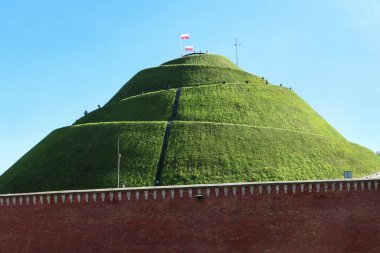 Kosciuszko Polonya ulusal lideri Tadeusz Kosciuszko, Krakow, Polonya anma Cracovians tarafından dikilmiş Höyük