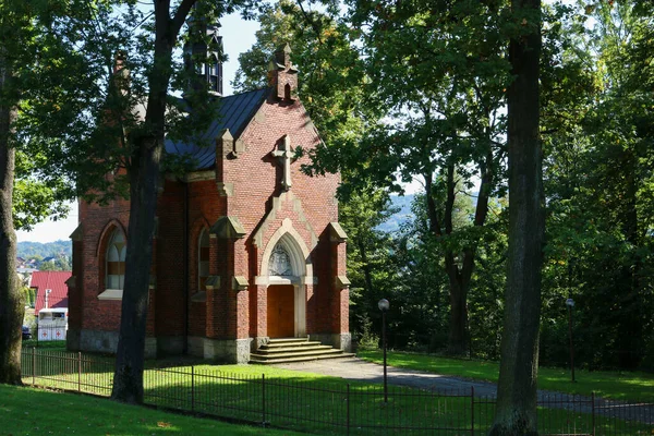 波兰Klecza Dolna的Lawrence Martyr教堂 — 图库照片
