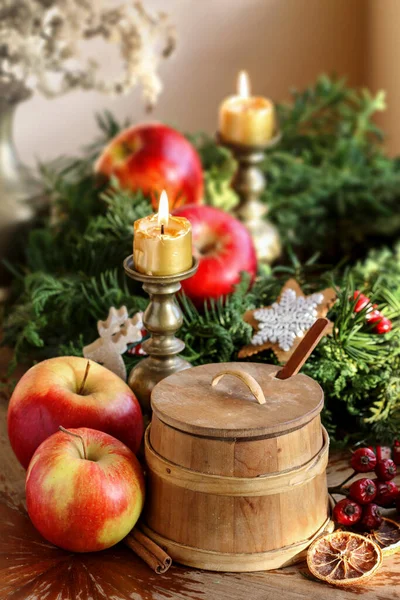 Traditional Christmas Decoration Apples Cinnamon Sticks Candles Festive Decor — Stock Photo, Image