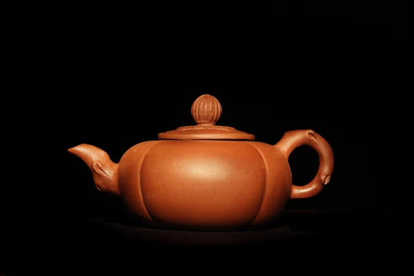 Chinesse brown clay teapot — Stock Photo, Image