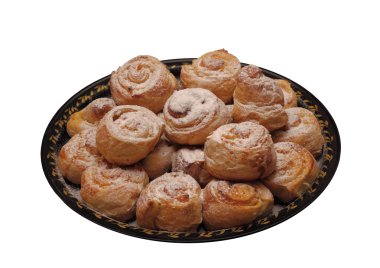 taze puffs üzerine beyaz izole bir yuvarlak tepsi