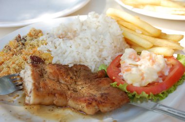 domuz eti yemek takımı