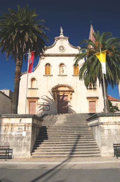 Iglesia en Milna en la isla de Brac, Croacia —  Fotos de Stock