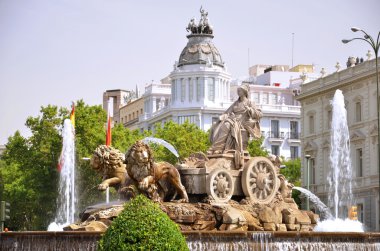 Cibeles çeşmenin üzerinde plaza de cibeles Madrid, İspanya