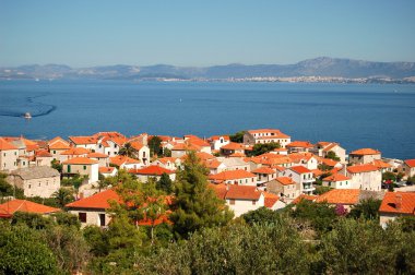 postira brac Adası, Hırvatistan