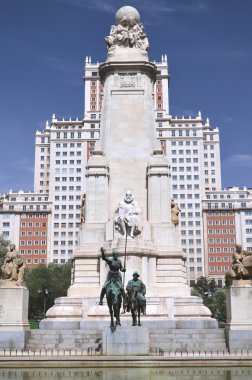 anıt miguel cervantes üzerinde plaza de espana de madrid, İspanya