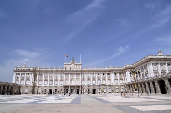 Koninklijk Paleis in Madrid, Spanje — Stockfoto