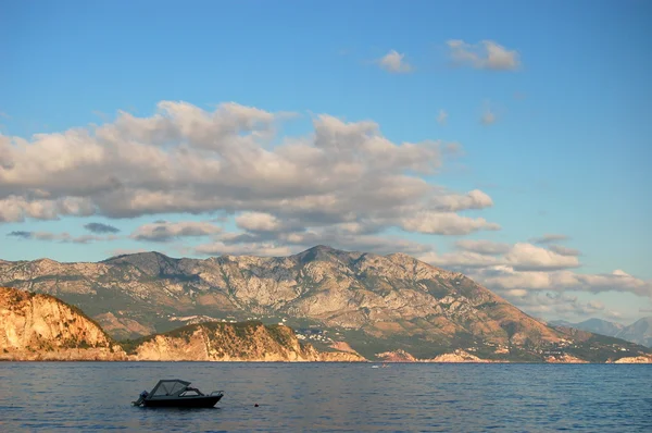 Kaunis maisema Adrianmeren Montenegrossa — kuvapankkivalokuva