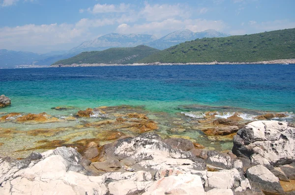 Vackra landskapet i Adriatiska havet i montenegro — Stockfoto