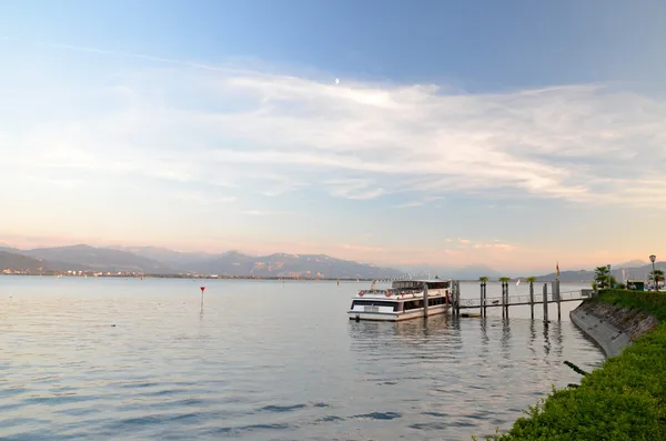 Moody twilight on Lake Bodensee in Germany — Stock Photo, Image