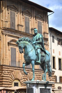 cosimo heykeli ben de medici üzerindeki piazza della signoria, florence, İtalya