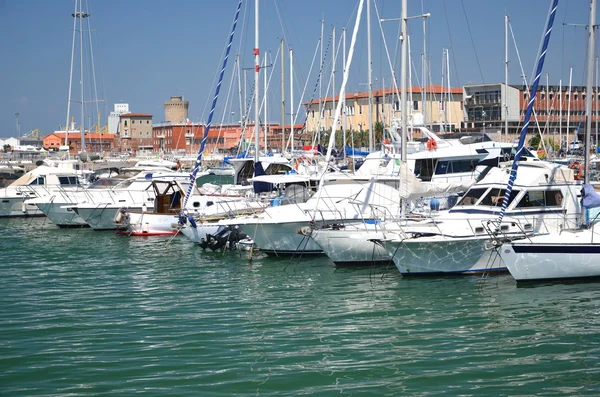 Yachts in marina in Livorno, Italy — Stock Photo, Image