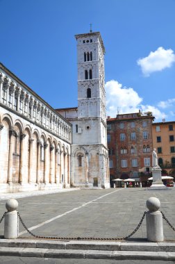 görkemli Kilisesi San michele, Toskana, İtalya şehir Lucca'da foro
