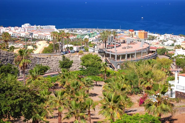 Picturesque outstanding landscape of beautiful resort playa de las americas on tenerife, canary islands, spain — Stock Photo, Image