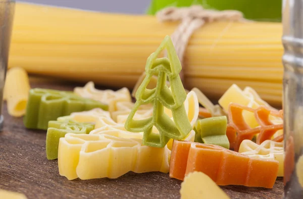 Colored uncooked pasta — Stock Photo, Image