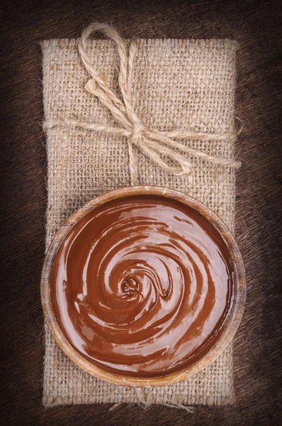Kulhollinen suklaakermaa — kuvapankkivalokuva