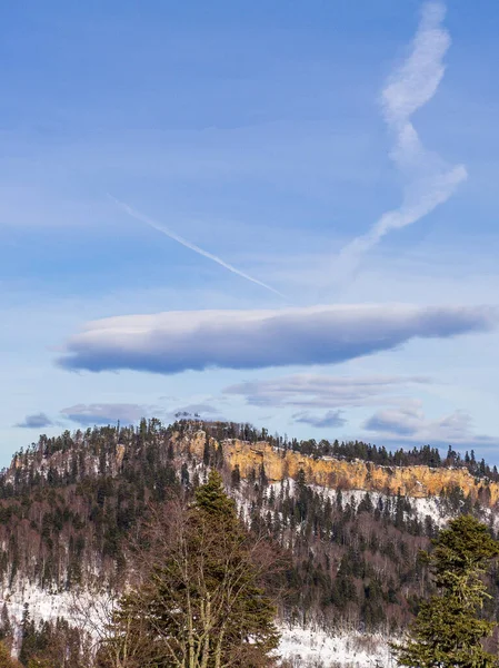 Зима Гірська Панорама Засніжені Ліси Прогулянки Відкритому Повітрі — стокове фото