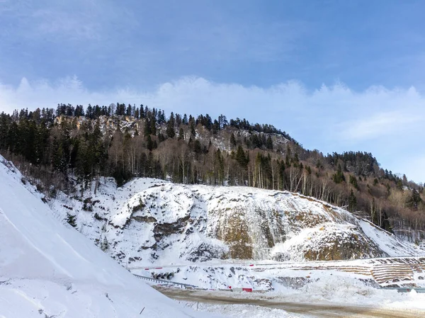 Winter Mountain Panorama Snow Covered Forest Outdoor Walks — Stock Photo, Image