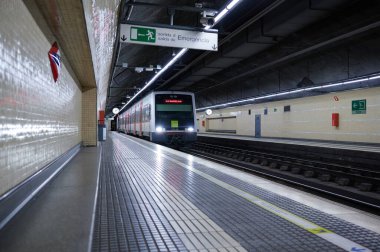 BARCELONA, SPAIN -10.07.2021 - Barcelona metro istasyonu