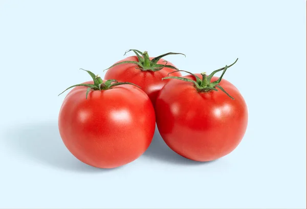 Drei Frische Tomaten Isoliert Vom Hintergrund — Stockfoto