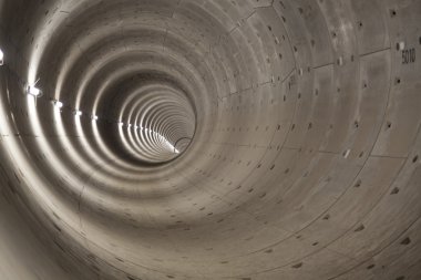 Metro'ya yapım aşamasında