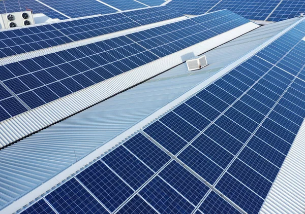 Solar Panels Roof Company Solar Panels Cheap Sustainable Way Obtain — Stock Photo, Image