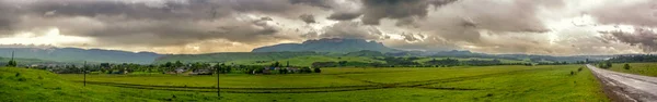 View Long Rocky Massif Mount Jissa Karachay Cherkess Republic Cloudy — Stockfoto
