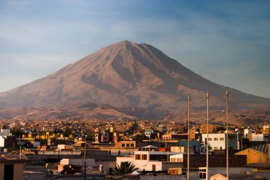 Volkan misti arequipa, Peru daha yakın olan