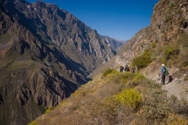macera bir vadide trekking