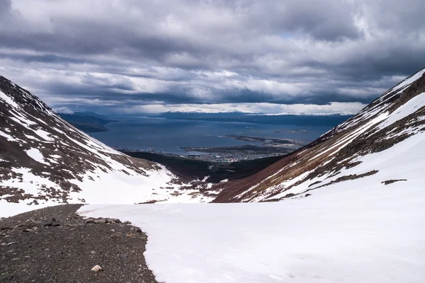 Ushuaia uitzicht vanaf gletsjer panorama — Stockfoto