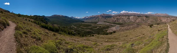 Közel El Chalten trekking útvonal — Stock Fotó